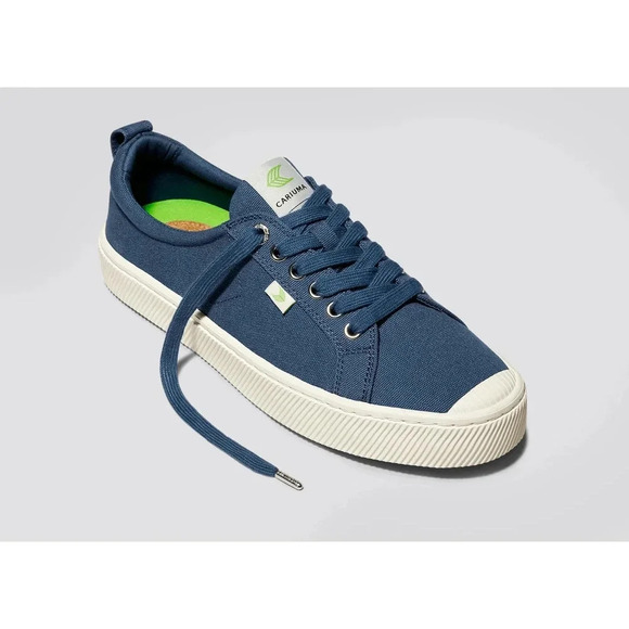 NEW Cariuma Oca Low Top Lace Up Canvas Sneakers Shoes Navy Blue Unisex W5.5 M4 - Picture 1 of 7